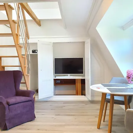 Apartment Ferienwohnung-neu-weidenstieg-og