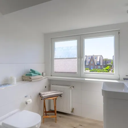 Ferienwohnung-neu-weidenstieg-og * Wenningstedt-Braderup