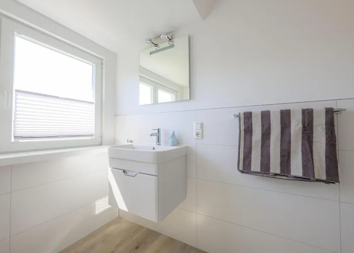 Ferienwohnung-neu-weidenstieg-og *